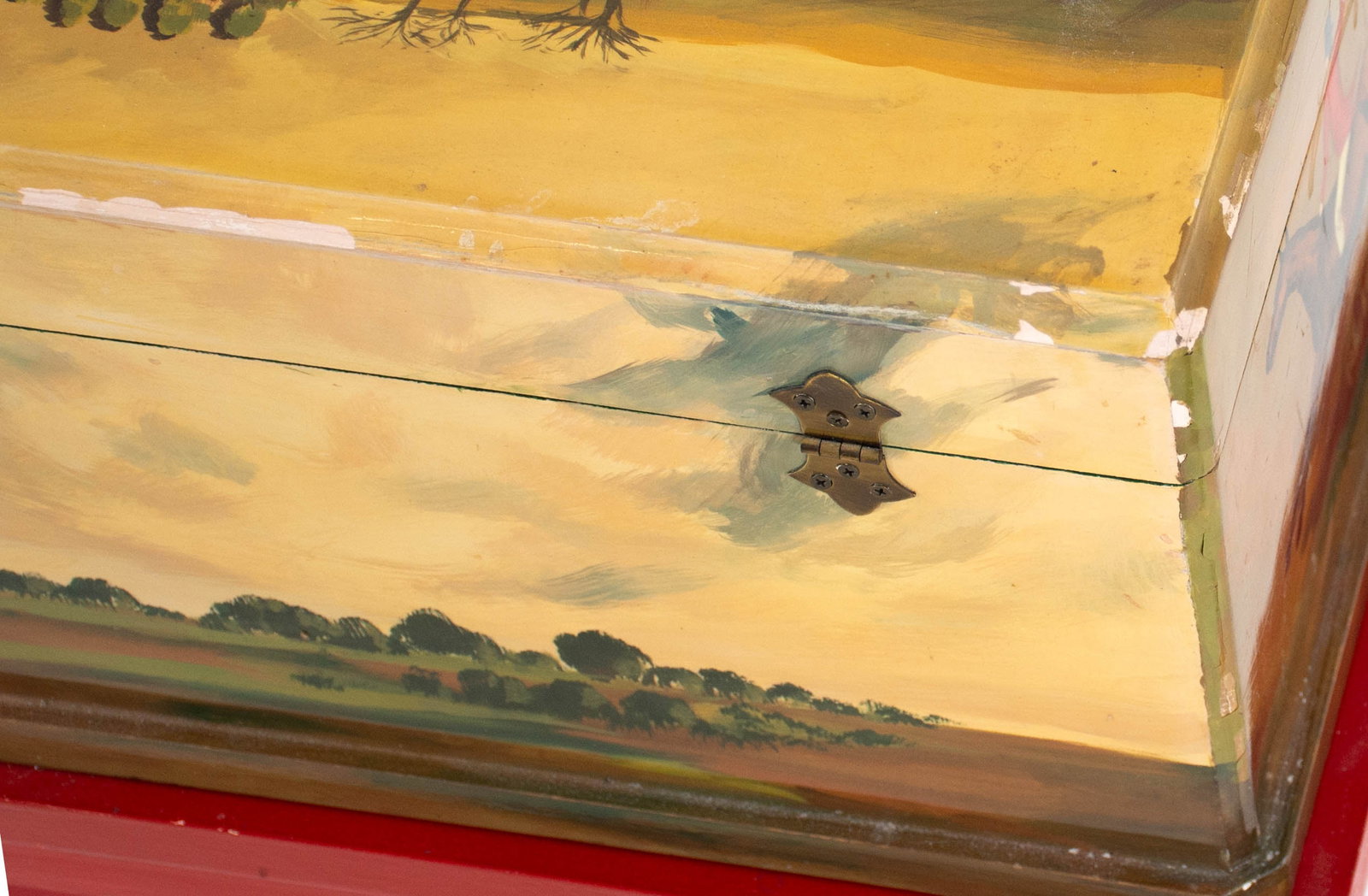 Hand Painted Equestrian Box on Stand - 8