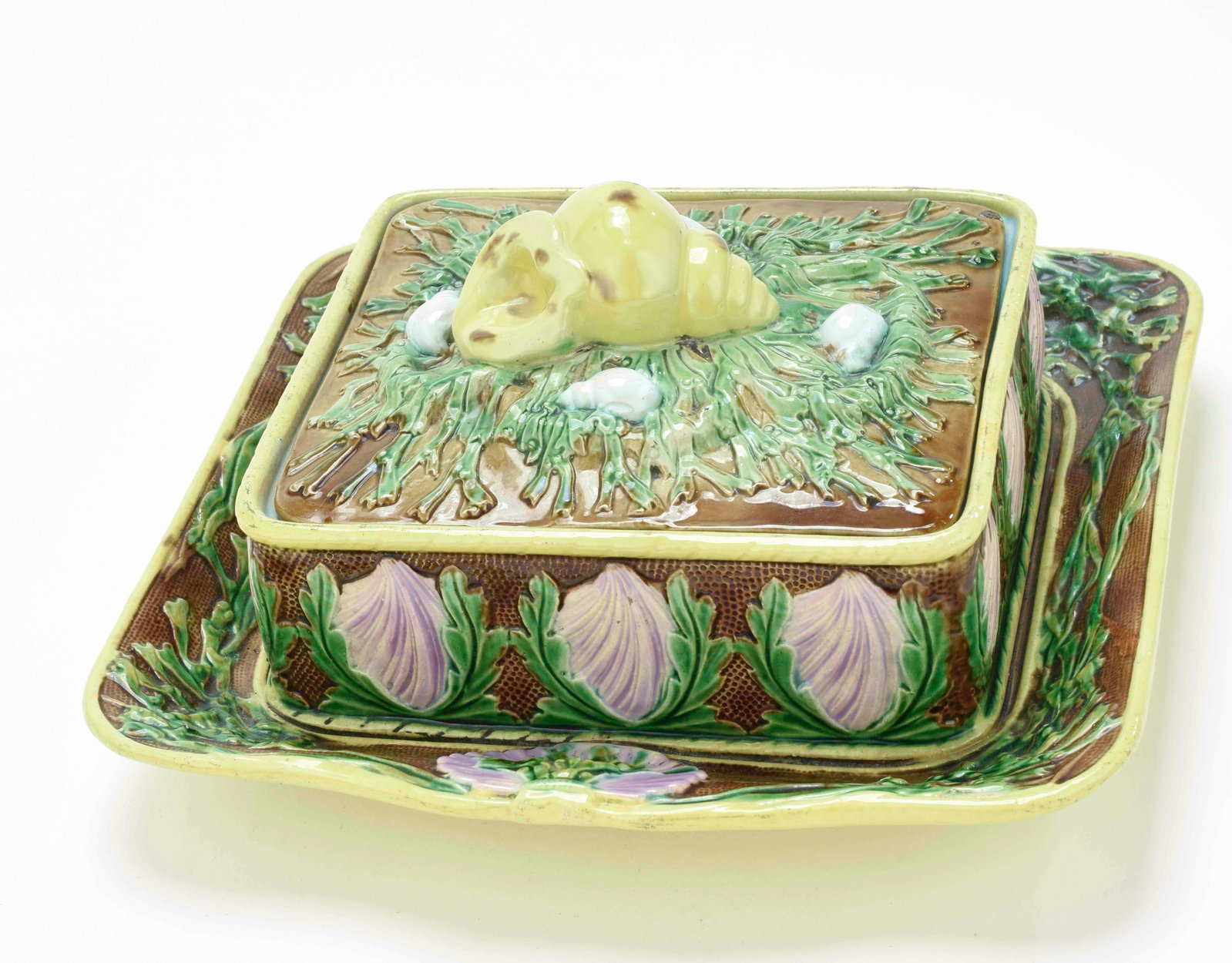 Majolica Sardine Box (1 of 10)