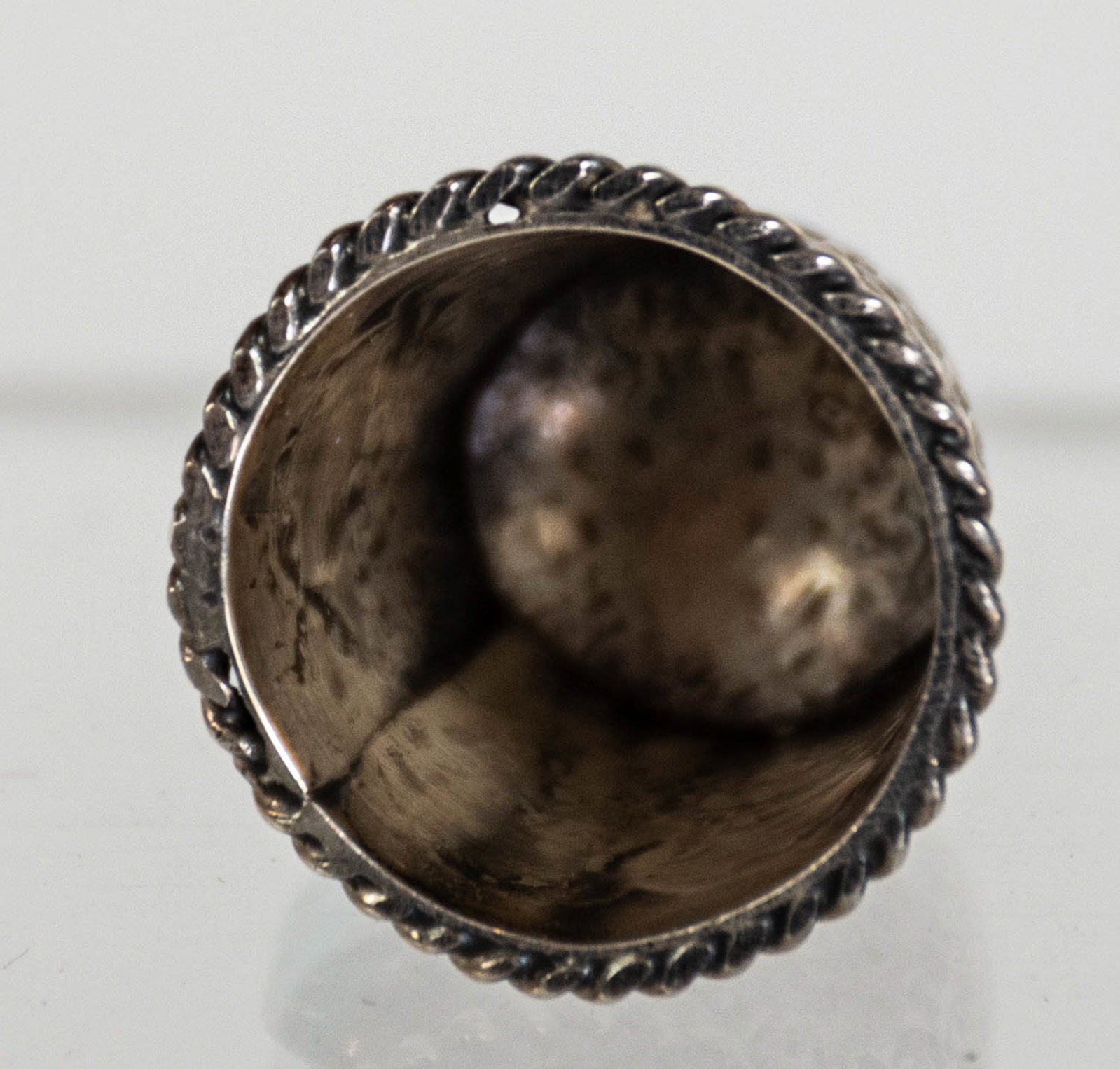 800 and Sterling Silver Thimbles - 8