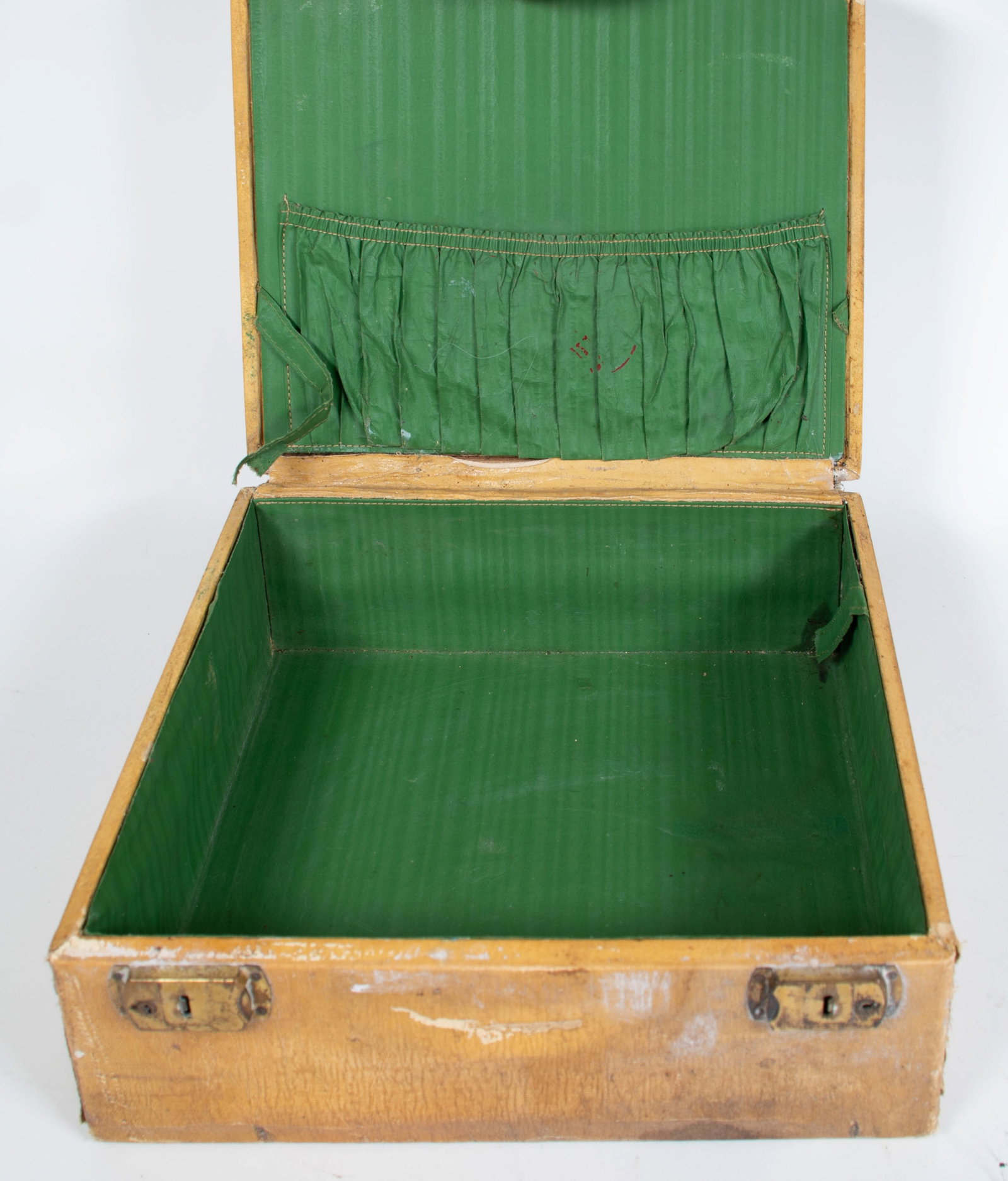 Early 20th C. Vanity Travel Case - 6
