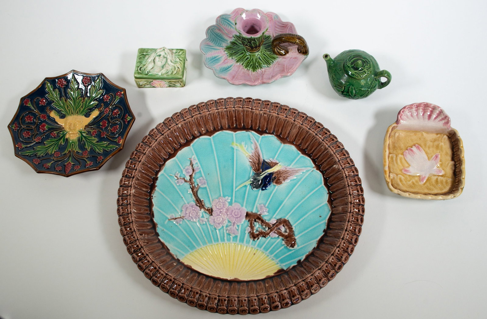 Lot of Majolica & Other Ceramic Items (1 of 4)