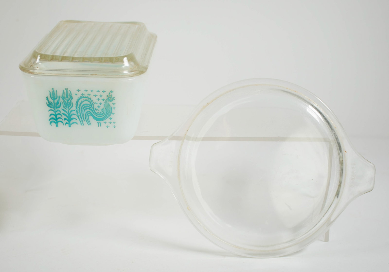 Assorted Vintage Pyrex and Fire King Dishes - 3