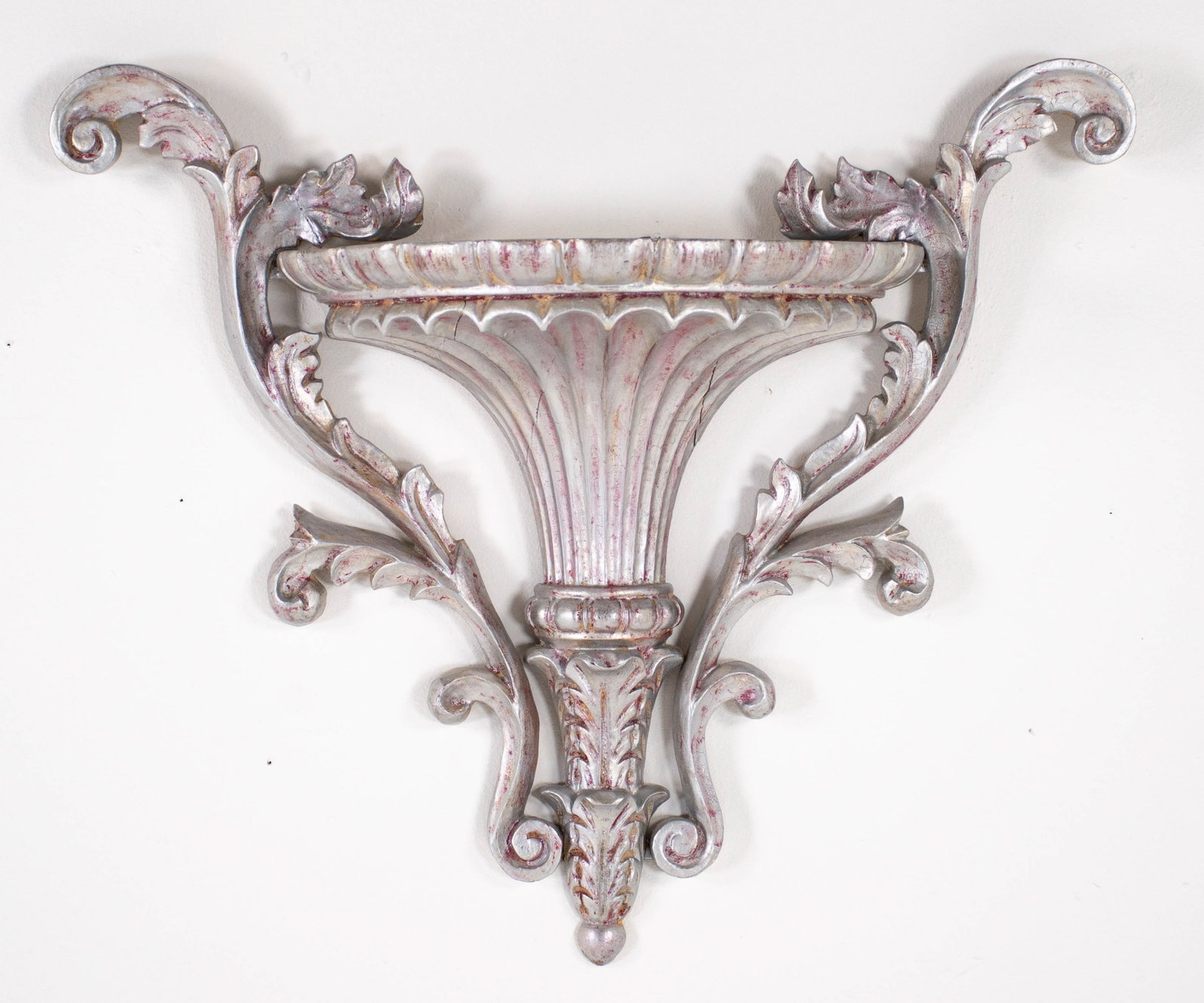Large Italian Carved Wood Wall Bracket or Shelf (1 of 11)