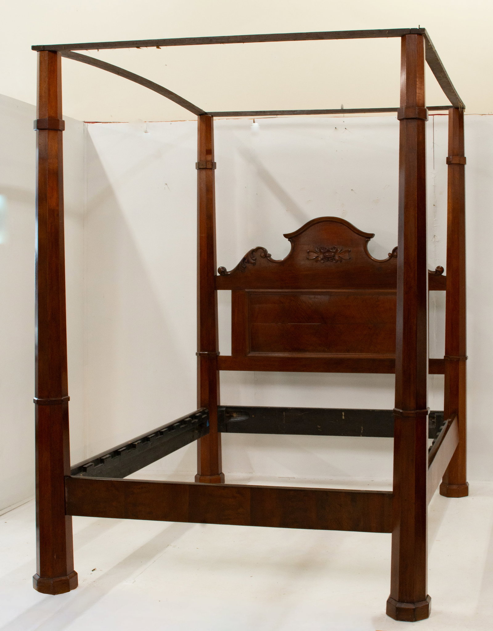 American Classical Mahogany Tall Post Tester Bed (1 of 7)