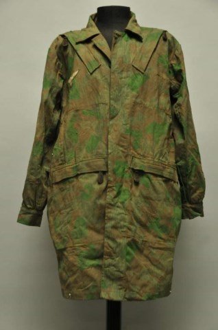 WWII German Nazi Camo Paratrooper Smock: Interior marked with an RB number, snaps marked "PRYM 6", zippers marked "riri"; overall good condition with wear, soiling and minor fraying commensurate with age and use--From a private collection of