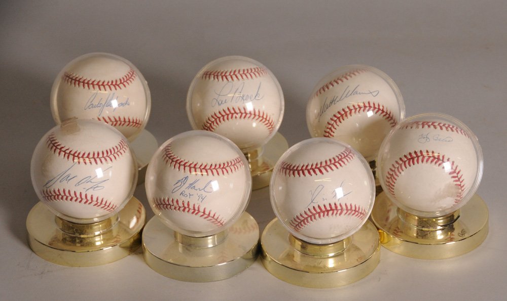7 Autographed Baseballs w/ Yogi Berra, Lou Brock: Including: Yogi Berra, Lou Brock, Matt Williams, Carlos Delgado, Cliff Floyd, Bob Hamelin, Jose Oliva