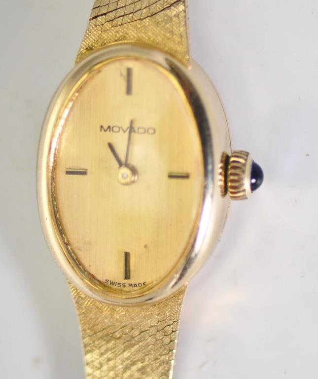 14kt Lady's Movado Gold Watch: 6"L, total weight 15.6 grams (Ref. 306-1)