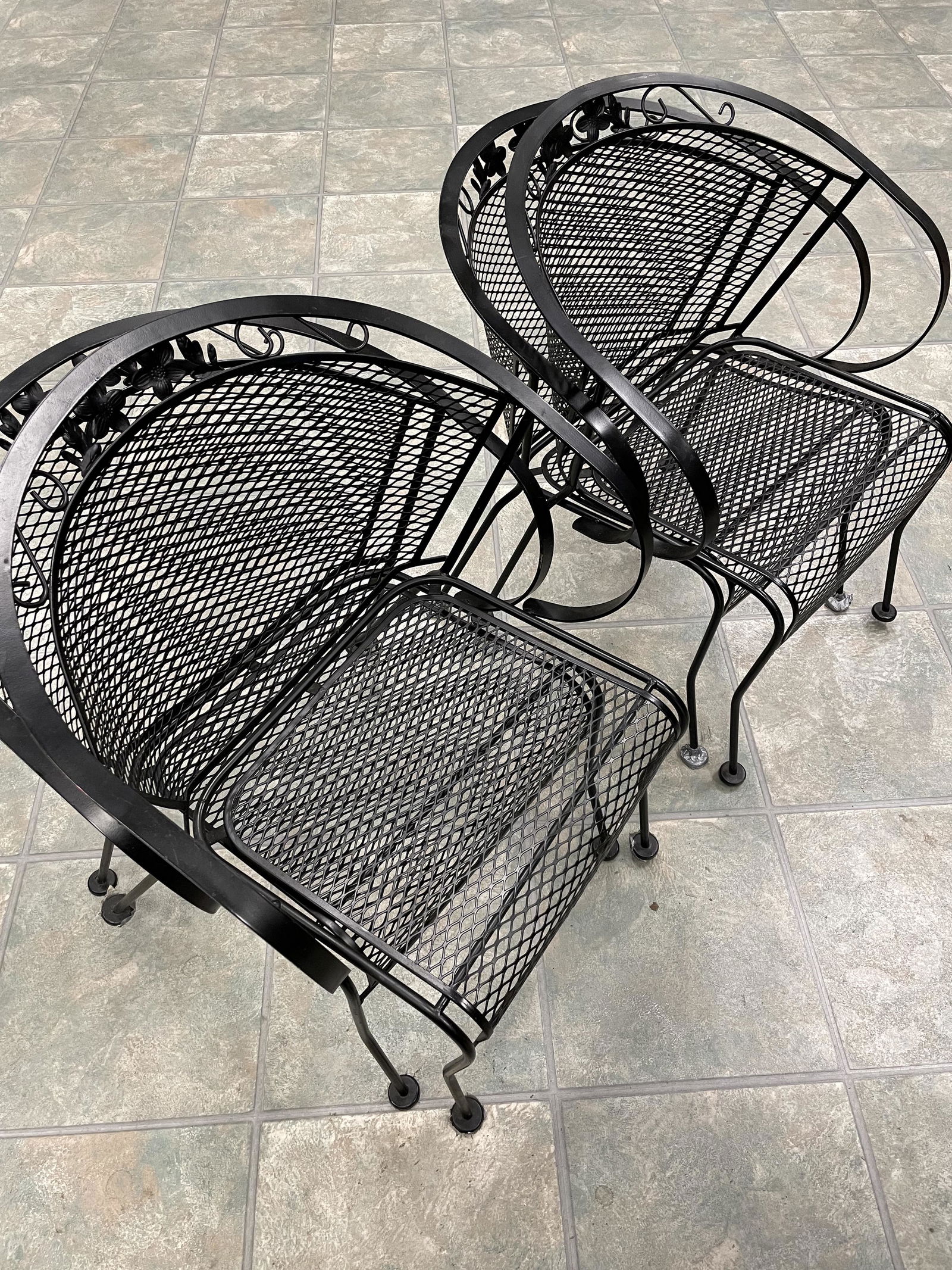 4 patio Chairs (1 of 2)