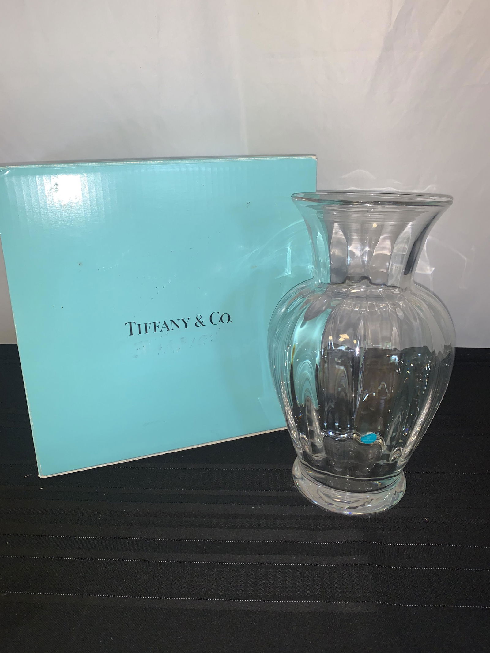 Tiffany Vase (1 of 4)