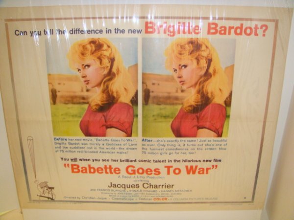 Babette Goes to War 1960 Original Movie Poster: Vintage American half sheet movie poster Babette Goes to War with Brigitte Bardot. Vintage 1960 movie poster. Approx 28" x 22". Condition is good!