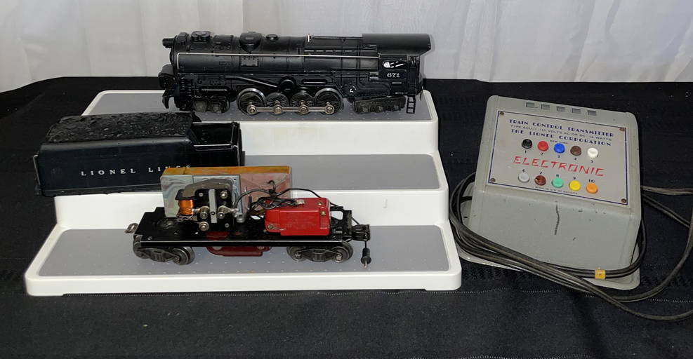 Lionel Electronic Set, 671, Tender 4671w, Transmittor