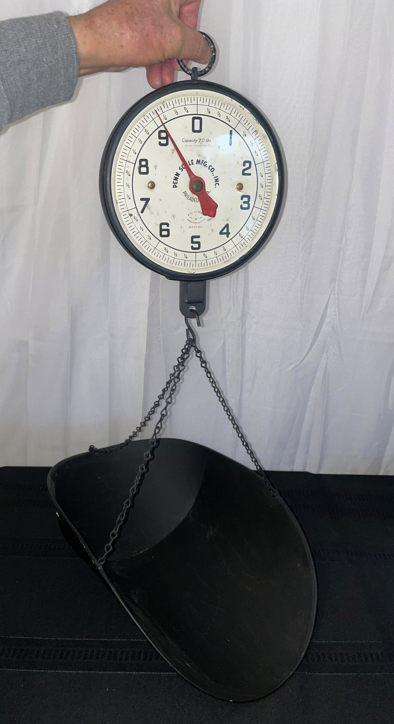 Penn Scale MFG Co Inc, hanging 20lb Scale (1 of 3)