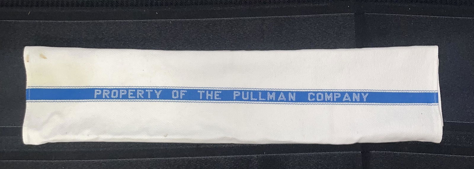 Pullman Towel (1 of 2)