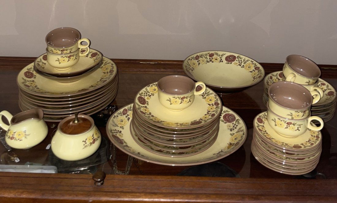 Taylor Smith 'Indian Summer' Dish Set, 42 pcs (1 of 5)