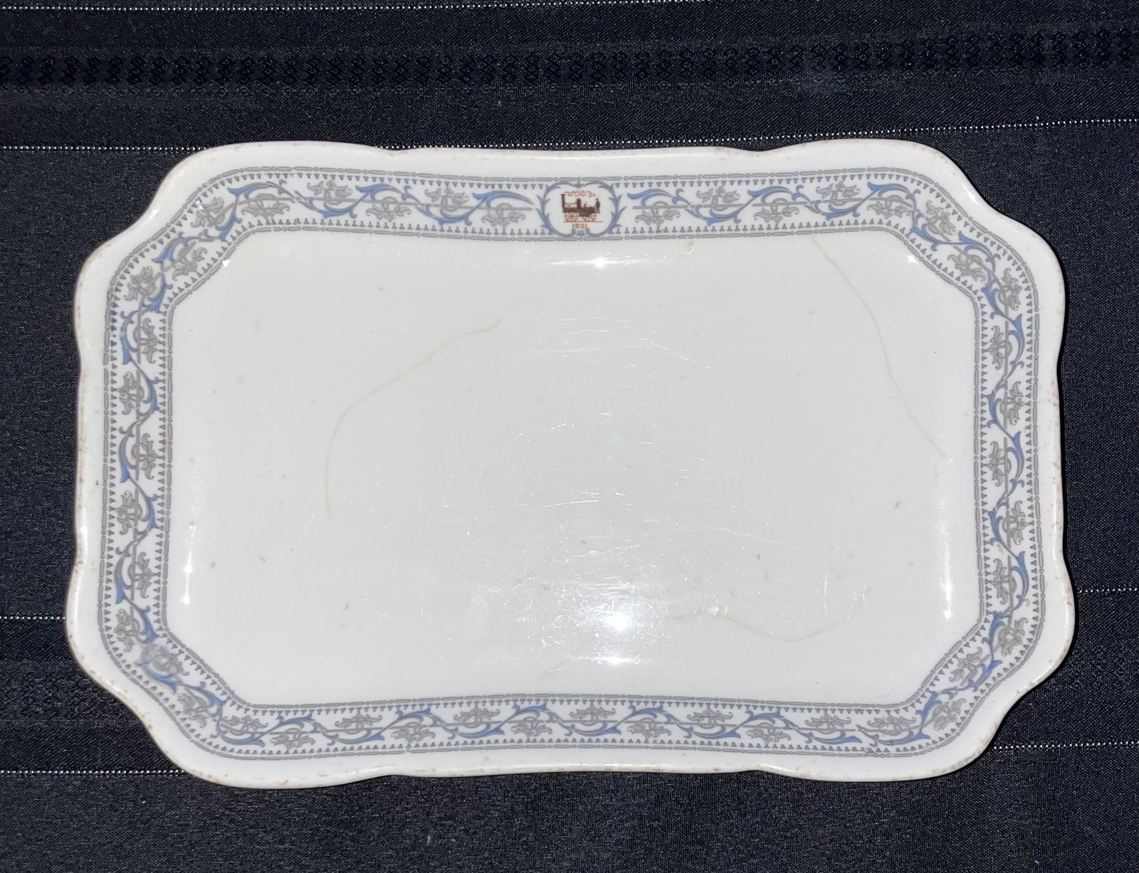 1831 New York Central Lines RR Serving Dish (1 of 4)