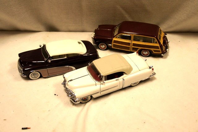 3 Die Cast Cars, Danbury Mint, Franklin Mint: 2 Franklin Mint and Danbury Mint costum hot rod. Condition is good