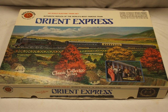 Bachman Orient Express Train Set: like new in the original box. Late 1970's-1980s