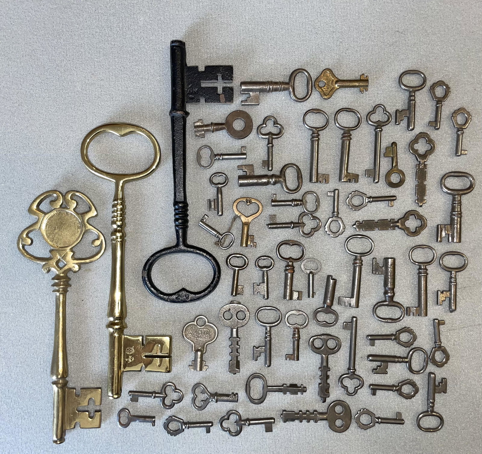 Vintage Antique Keys: Misc Vintage Antique Keys