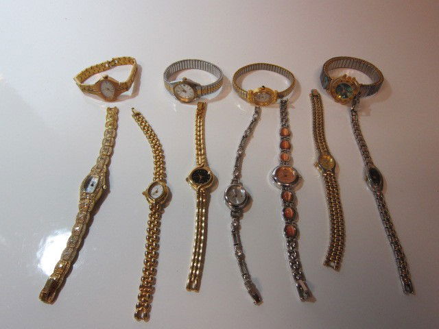 13 Watches lot: Sharp, Guess, Pulsar, Times Square and misc