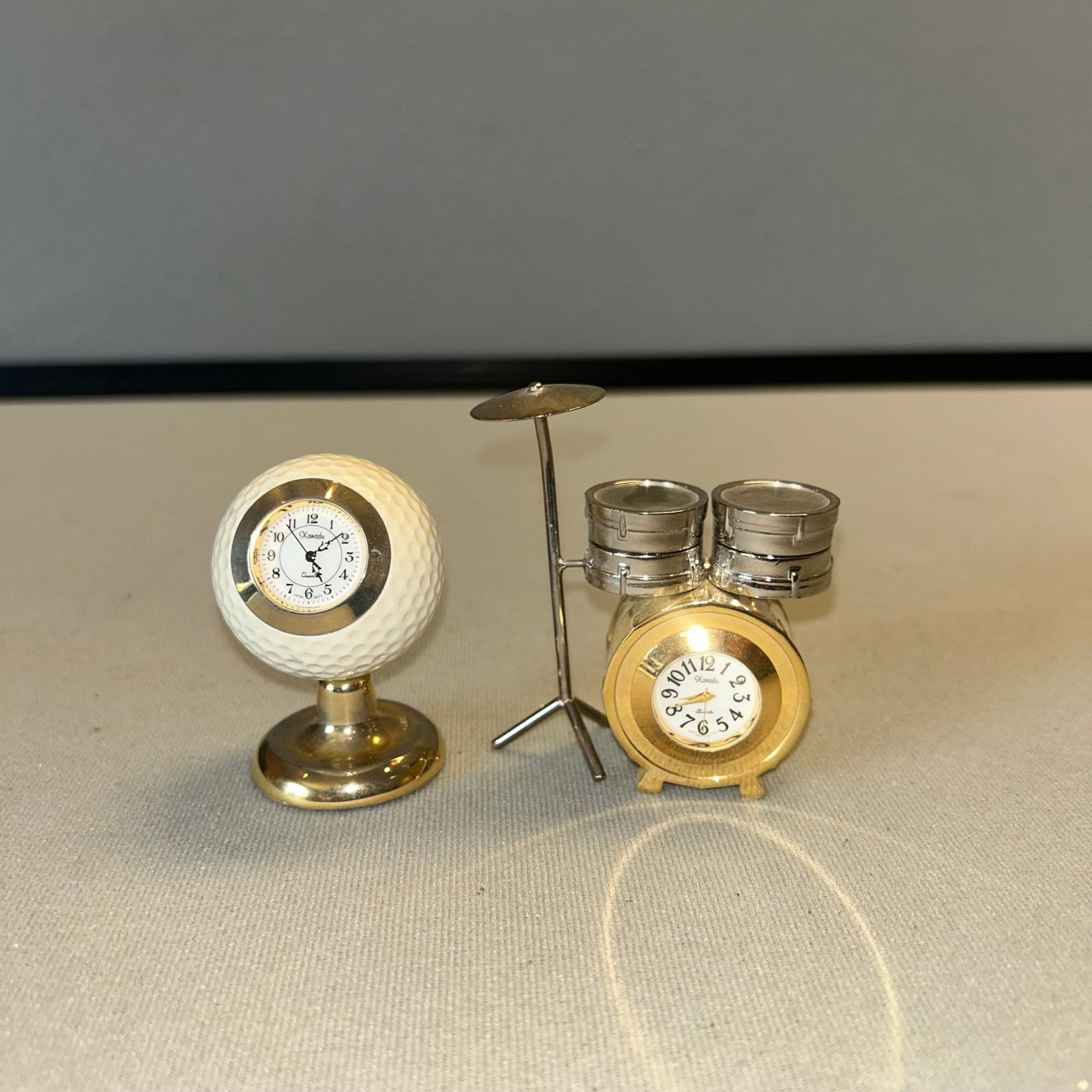XANADU GOLFBALL AND DRUMSET MINI CLOCKS (1 of 2)