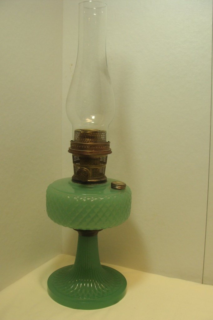 Aladdin Quilt Grn Mnstone Table Lamp: Aladdin Model B Quilt Green Moonstone kerosene table lamp, ca. 1937,9 1/4" base, small chip on bottom of base
