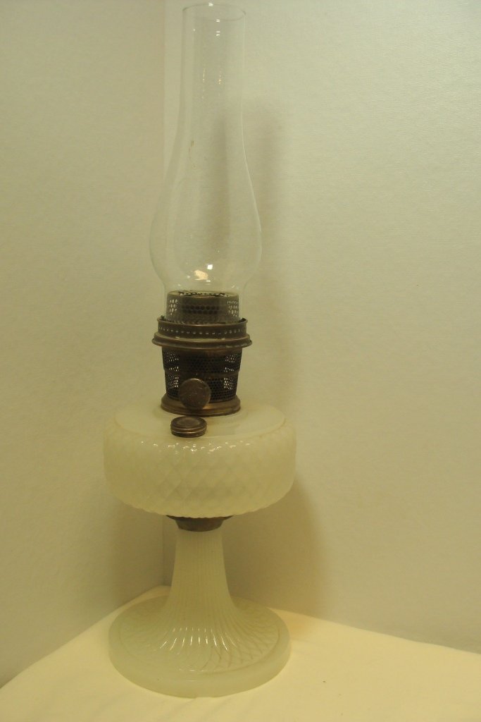 Aladdin Quilt Wht.Mnstone Table Lamp: Aladdin Quilt White Moonstone Kerosene Table Lamp,12" base, ca. 1937, w/ chimney