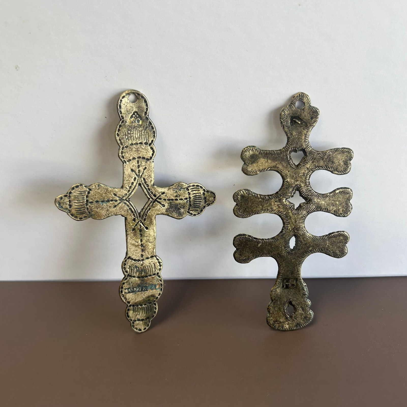 TRADE CROSS AND HEART, HUDSON BAY, NATIVE AMERICAN (1 of 3)