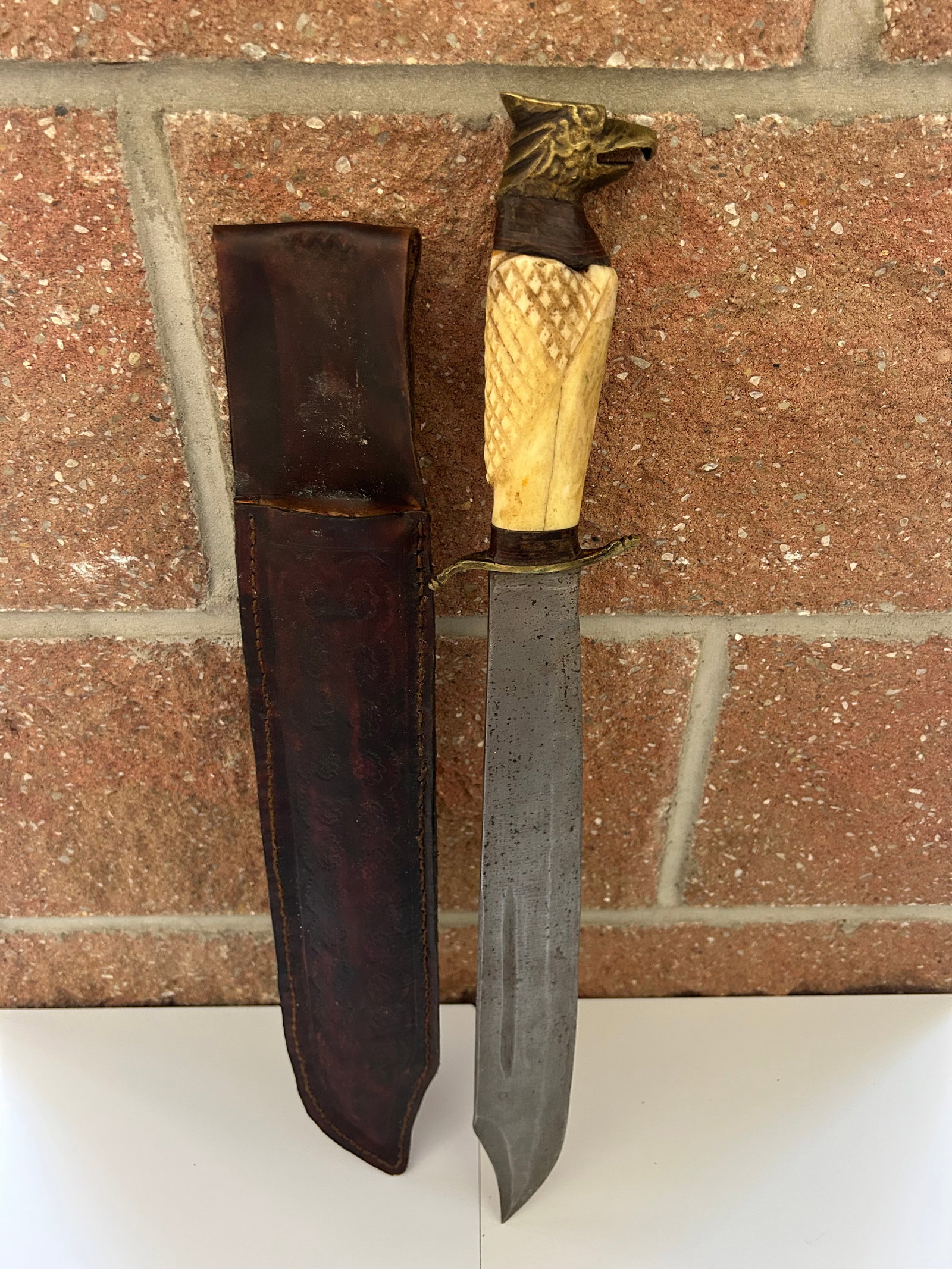 VINTAGE BOWIE KNIFE, EAGLE HEAD POMMEL (1 of 4)