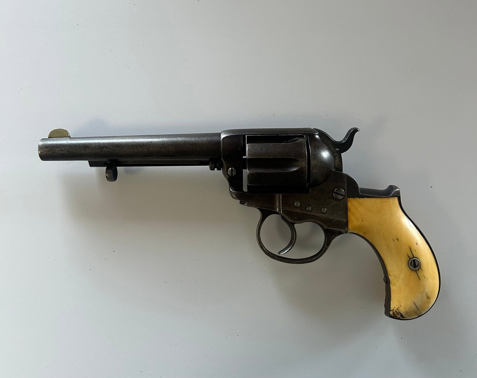 COLT .41, 1877 LIGHTNING REVOLVER (1 of 5)