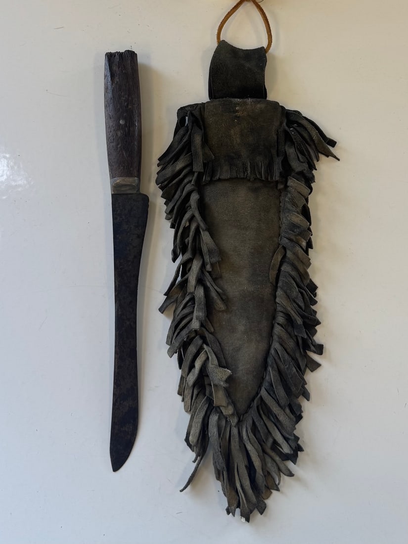 SCALPING KNIFE FIXED BLADE KNIFE WITH WOOD HANDLE (1 of 3)