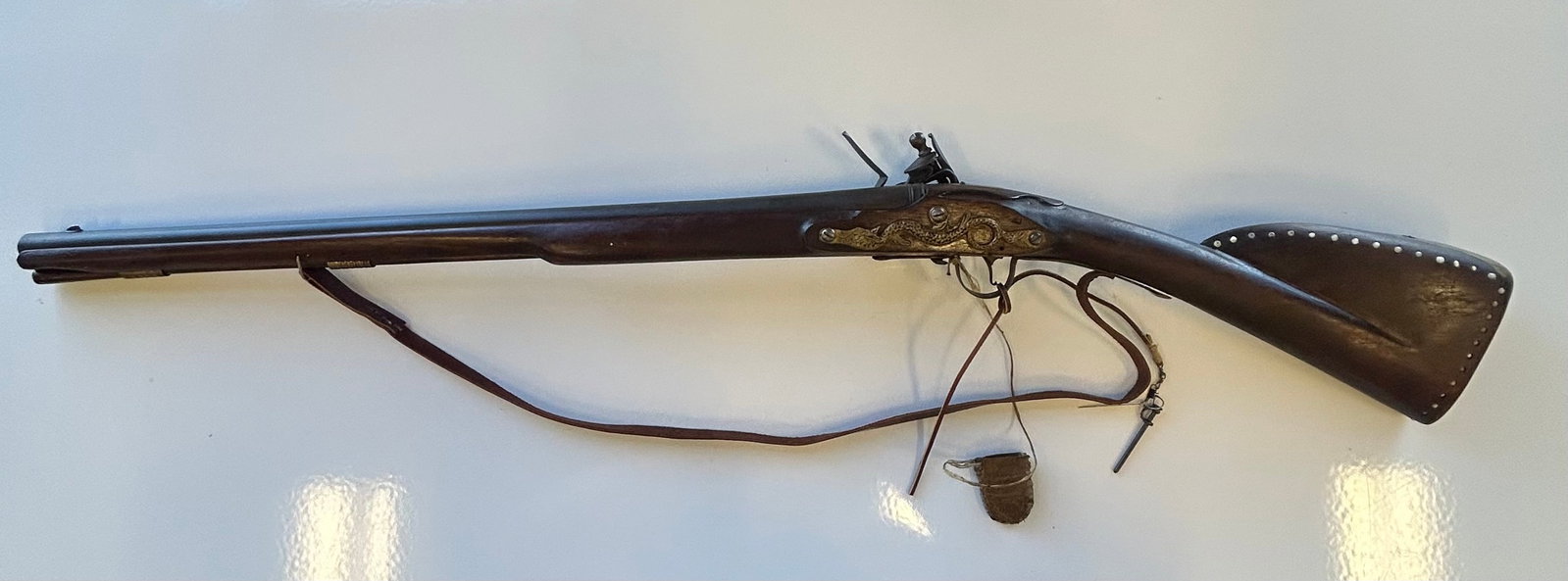 TRADE STYLE MUSKET GUN (1 of 6)
