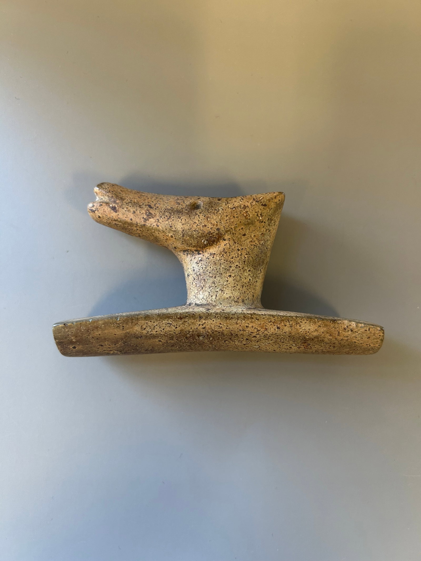 HOPEWELL STYLE PIPESTONE DEER EFFIGY PLATFORM PIPE (1 of 3)