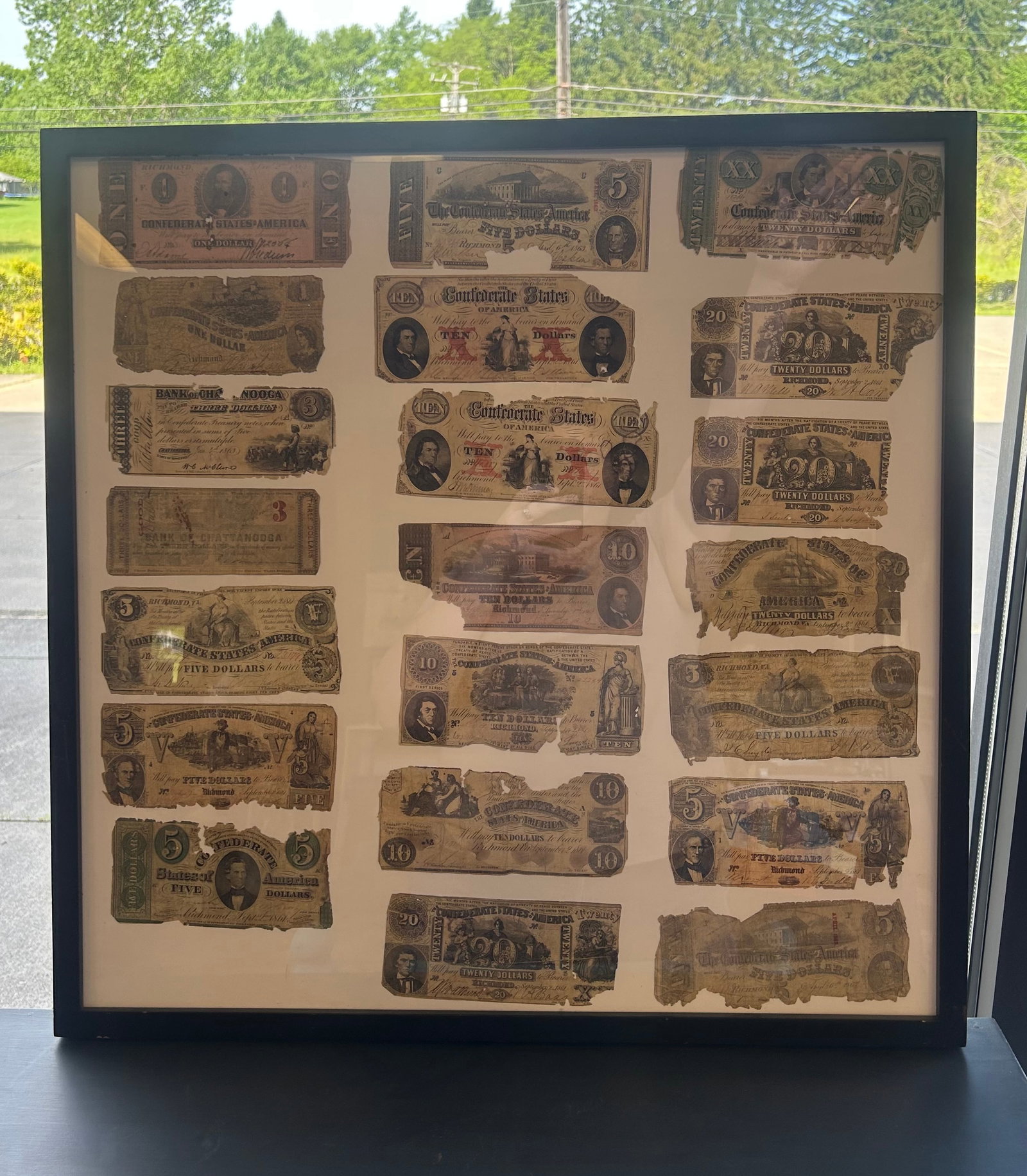 21 DIFFERENT AMERICAN CIVIL WAR ERA NOTES: THERE ARE 21 DIFFERENT AMERICAN CIVIL WAR ERA BANKNOTES, PRIMARILY ISSUED BY THE CONFEDERATE STATES OF AMERICA (CSA) AND LOCAL SOUTHERN BANKS.TWO- $ 1 DOLLAR NOTESTWO- $ 3 DOLLAR NOTESSEVEN- $ 5 DOLLA