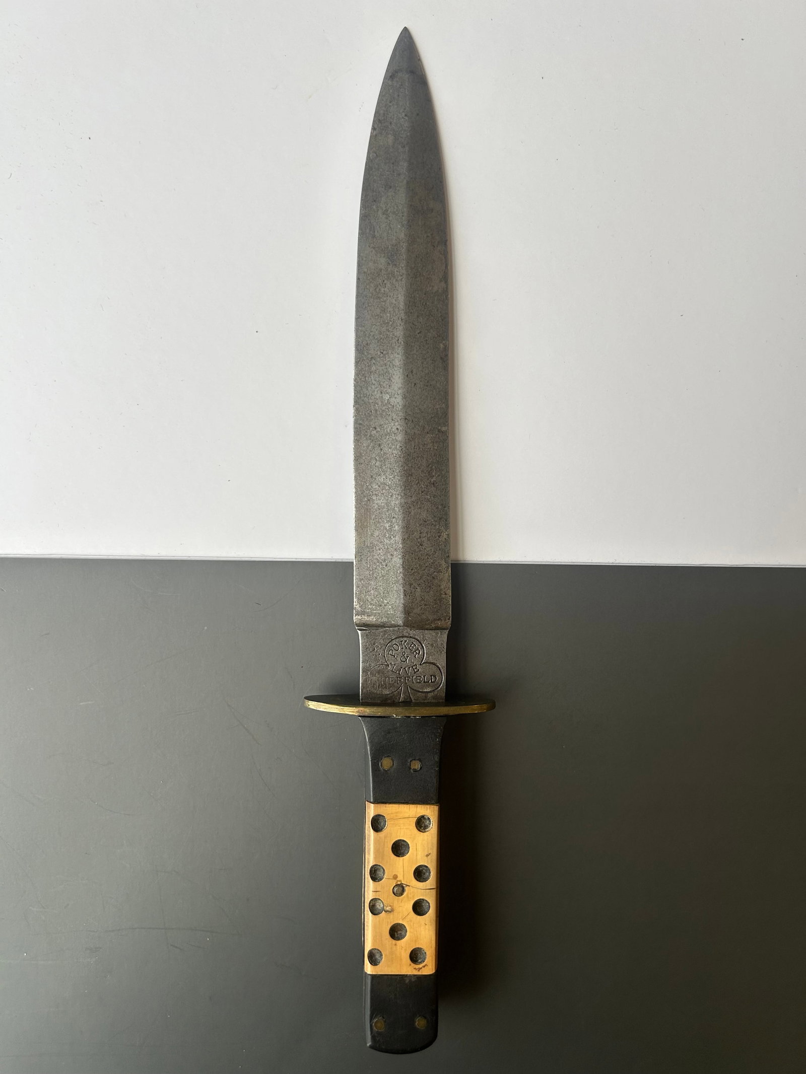 GAMBLERS COMPANION, POKER & LIVE SHEFFIELD KNIFE (1 of 3)
