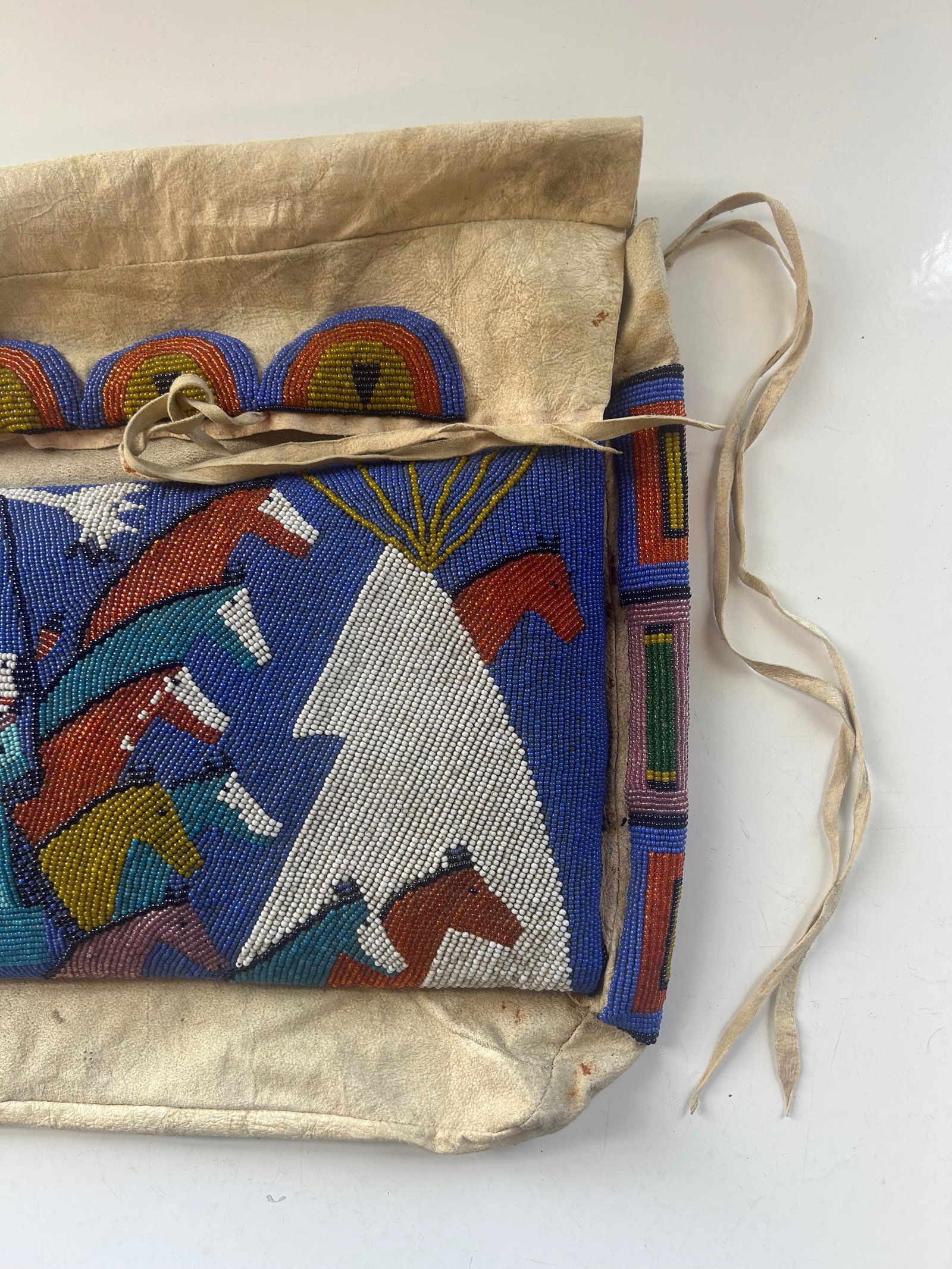 LAKOTA SIOUX BEADED TIPI BAG, WARFARE WITH HORSES - 4