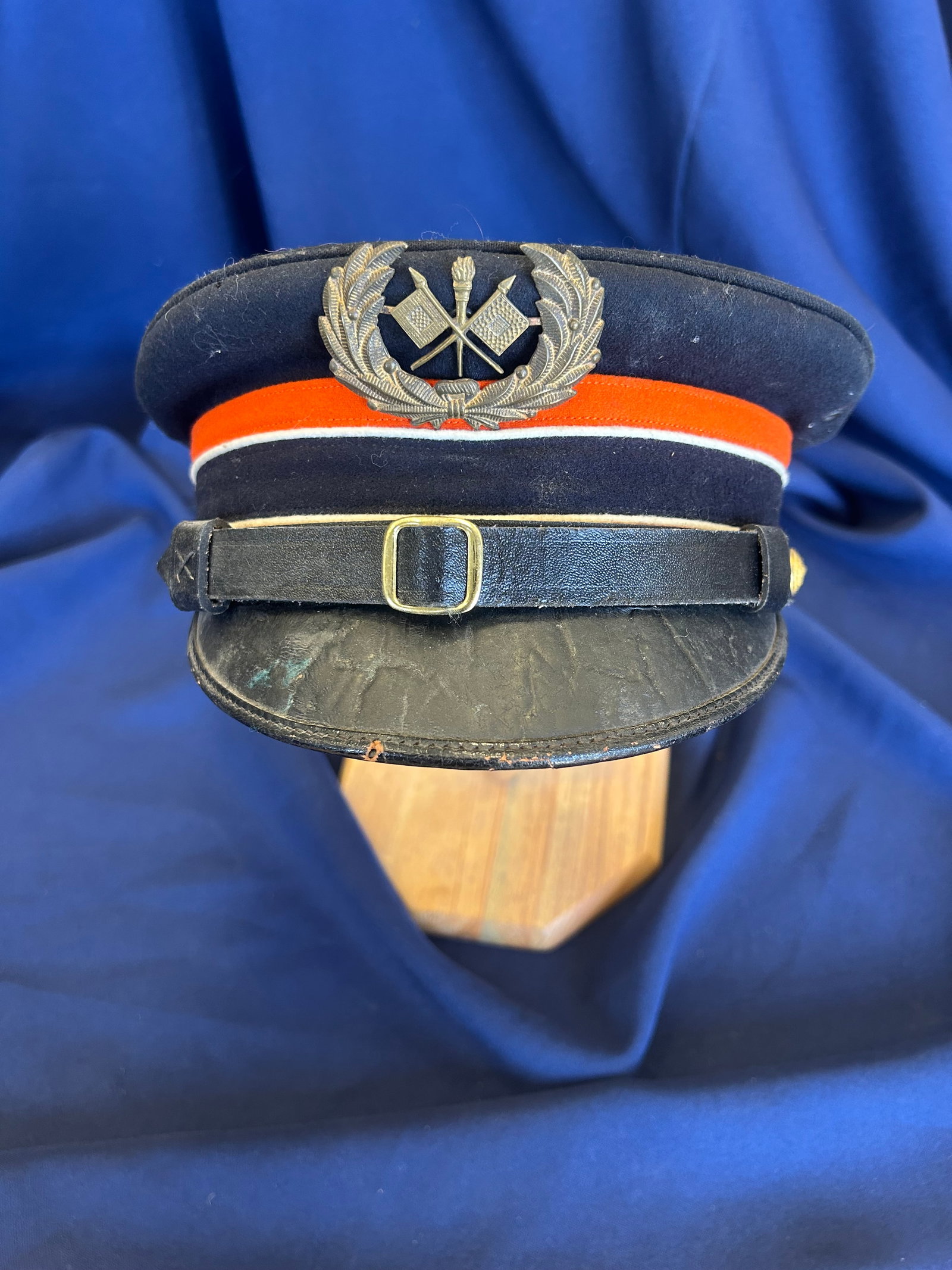 MODEL 1902 U.S. ARMY SIGNAL CORPS DRESS CAP (1 of 5)