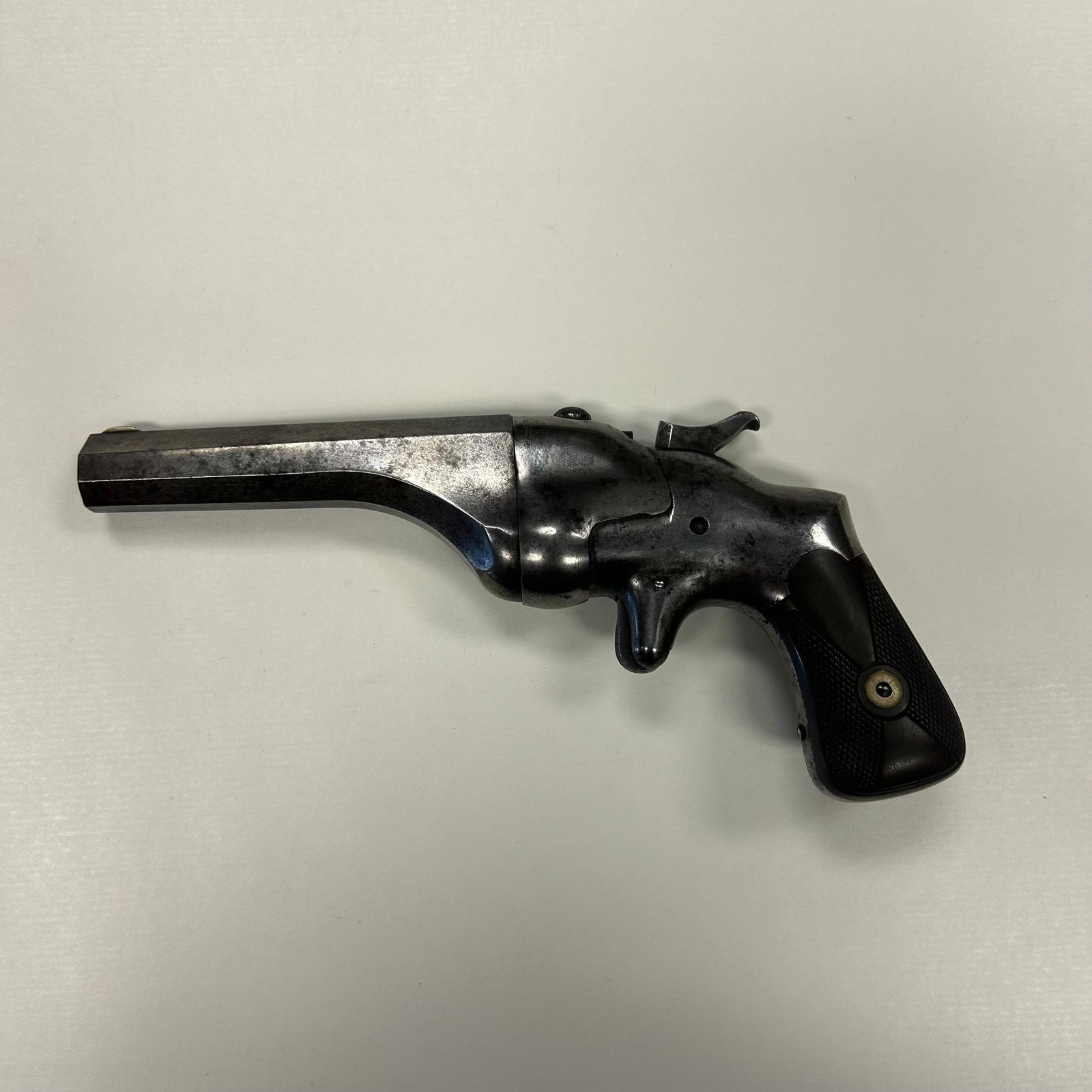 CONNECTICUT ARMS "BULLDOG" SINGLE SHOT DERRINGER (1 of 5)