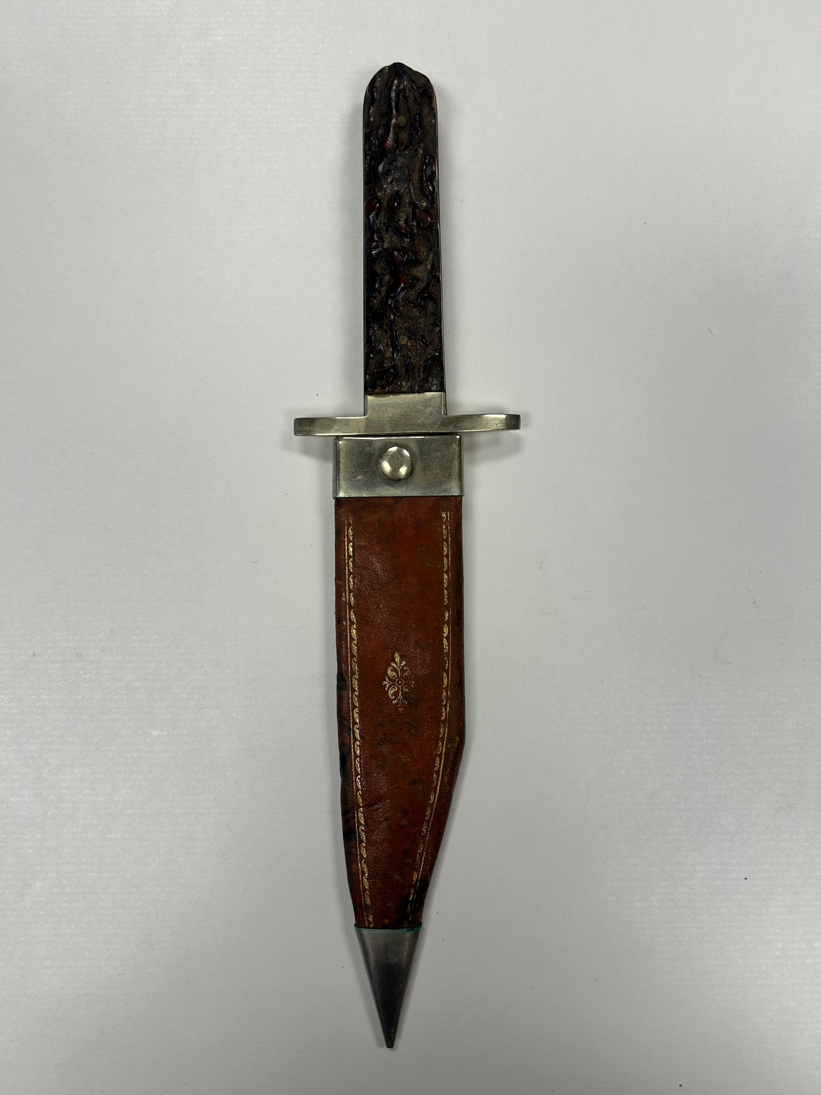 A. DAVY & SONS SHEFFIELD BOWIE KNIFE (1 of 4)
