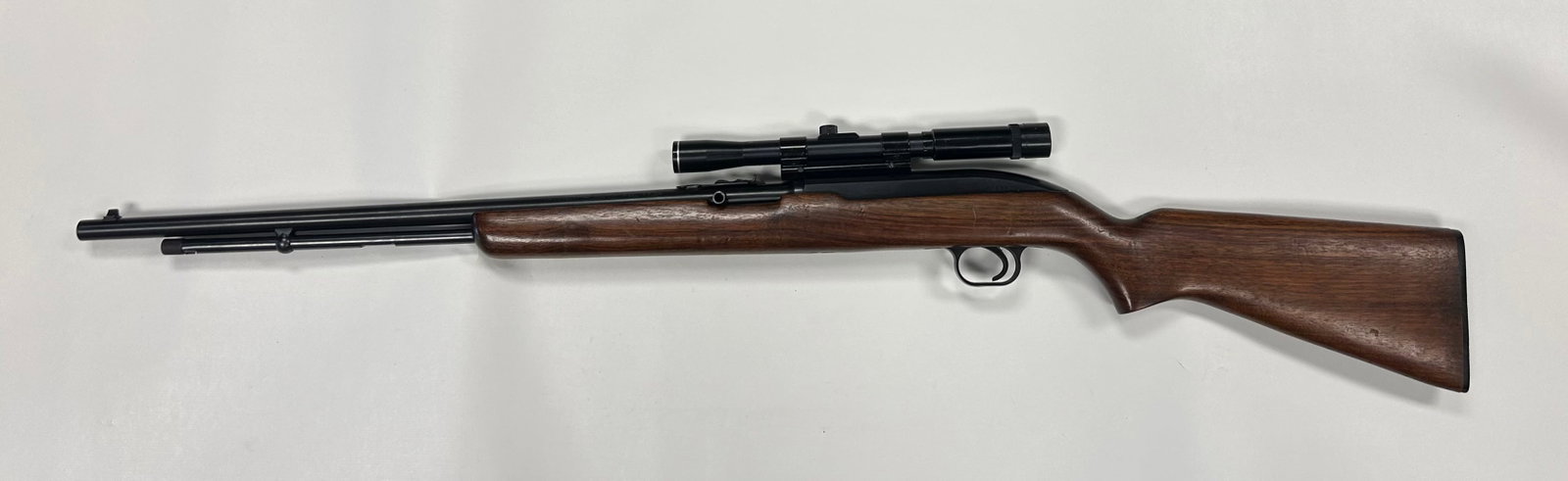 WINCHESTER MODEL 77 .22 LONG RIFLE (1 of 8)