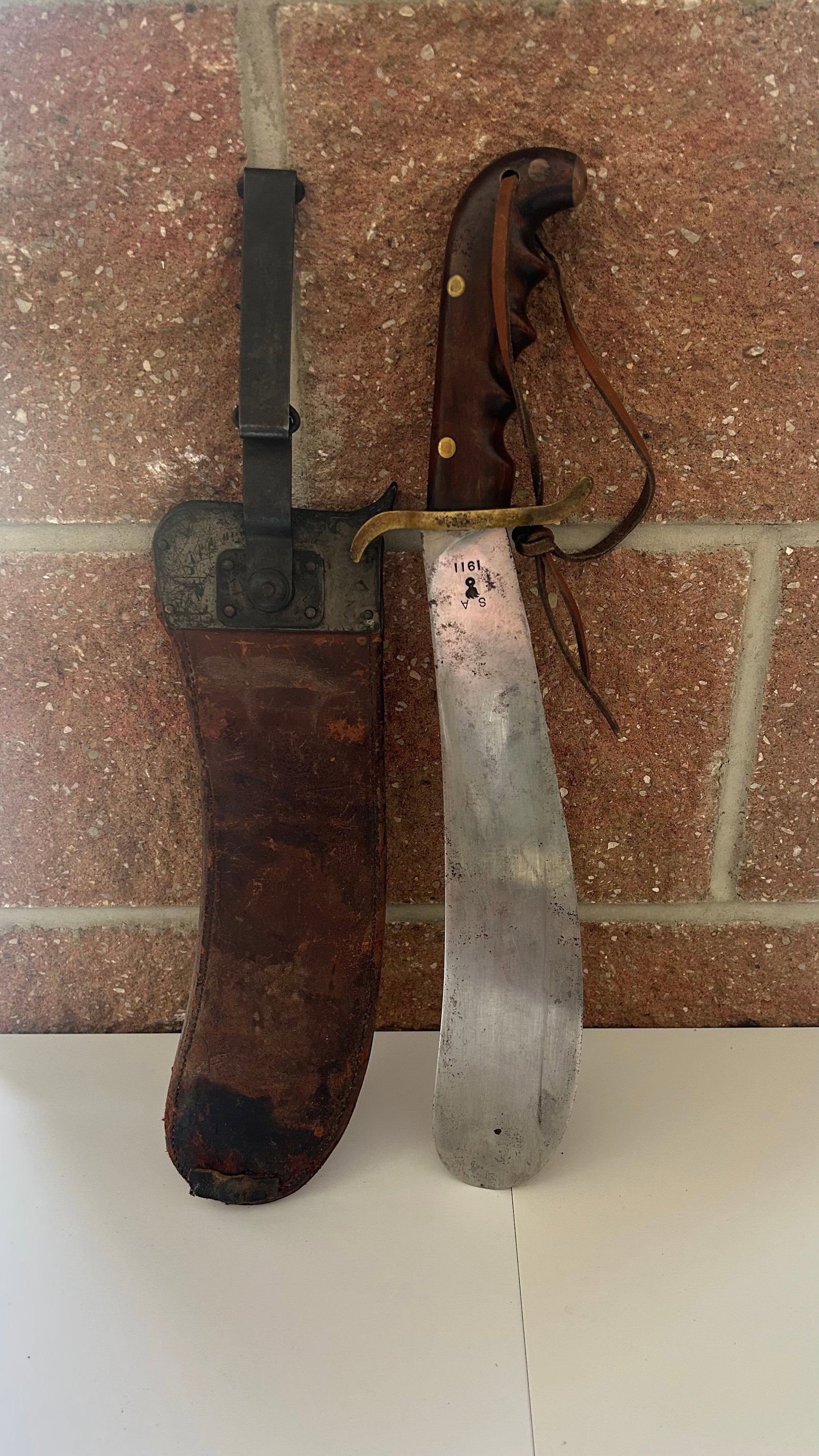 U.S WW1 MODEL 1904 HOSPITAL CORPS BOLO KNIFE (1 of 4)