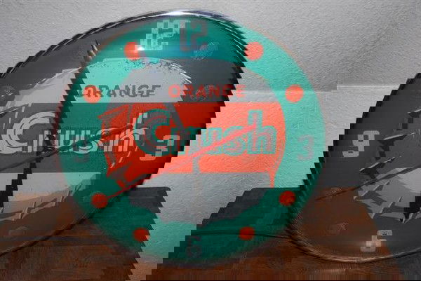 Orange Crush Lighted Pam Clock with bottle cap log: Orange Crush Lighted Pam Clock with bottle cap logo, 15 inch,