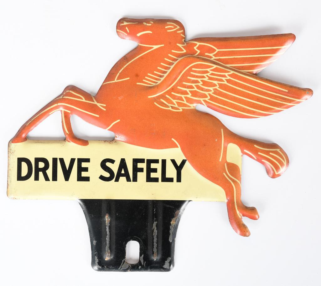 (Mobil) Pegasus "Drive Safely" Metal License Plate (1 of 5)