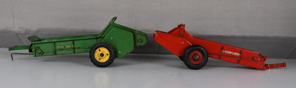 ESKA McCormick Deering & Ertl John Deere Spreaders (1 of 4)