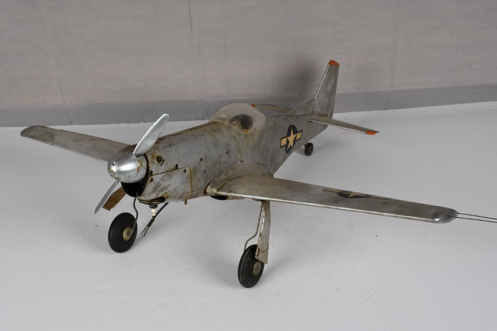 P-51 Mustang Style Gas Power Tether Airplane (1 of 5)