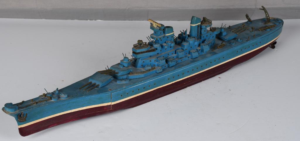 Battery Operated Wood Battleship Model (1 of 7)