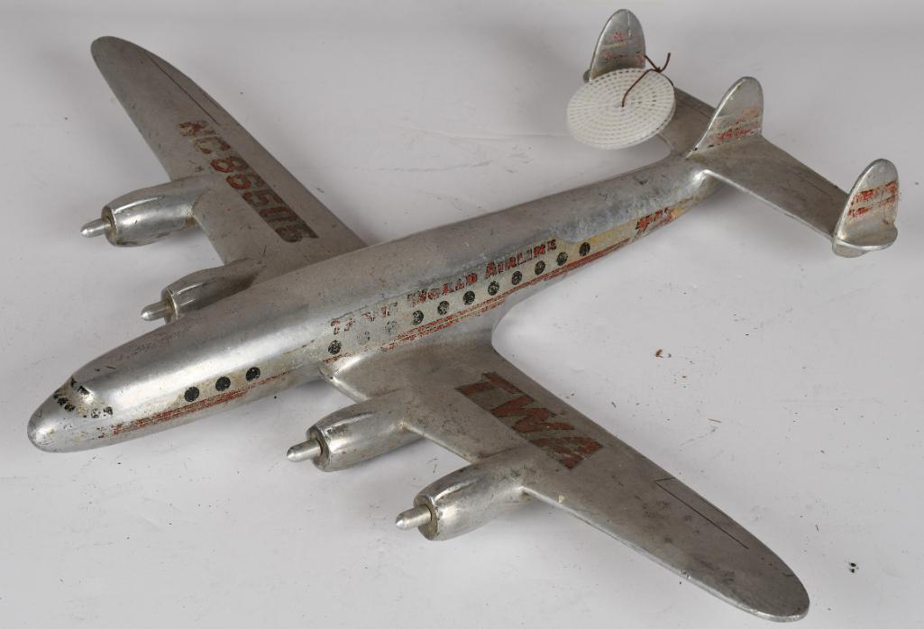 TWA Constellation Travel Agent Metal Model (1 of 6)