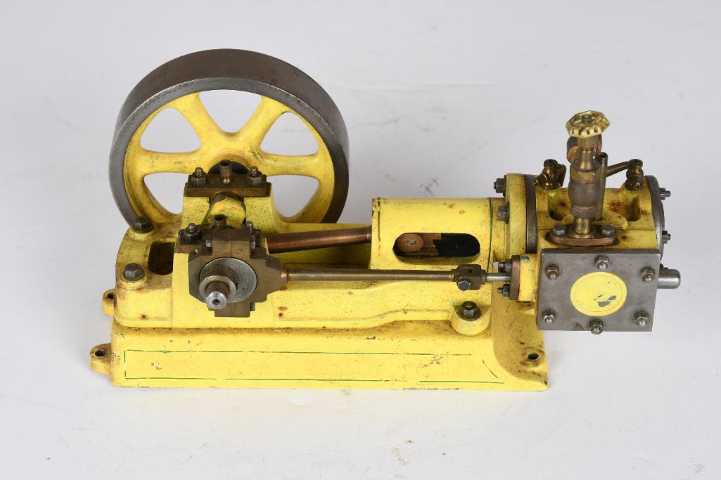 Stuart Style Single-Cylinder Horizontal Table Top Steam (1 of 3)