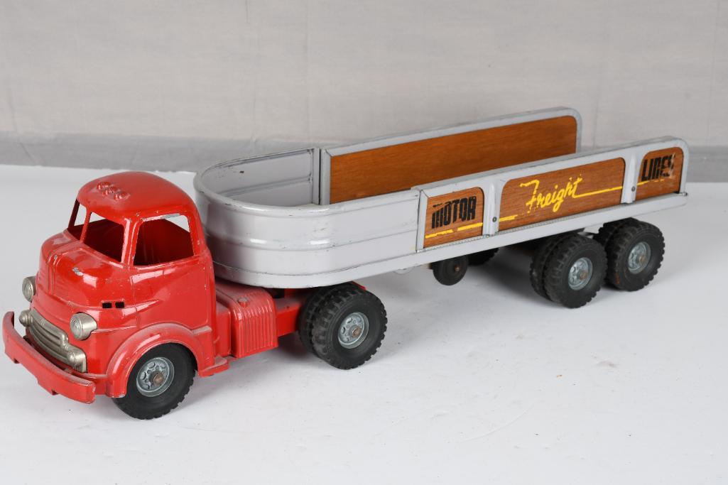 Wyandotte Motor Freight Lines Truck & Flat Bed (1 of 7)