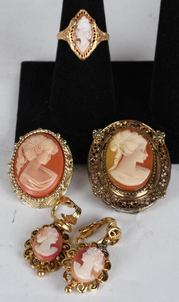 Lot of 4- Cameos (1 of 6)