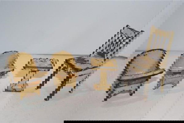 Misc. Flat of Cast Iron Doll House Furniture Cast: Misc. Flat of Cast Iron Doll House Furniture Cast various small sizes